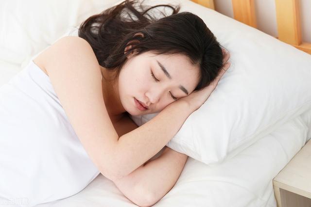 好困想睡覺朋友圈說說圖片大全，好困想睡覺朋友圈說說圖片可愛？