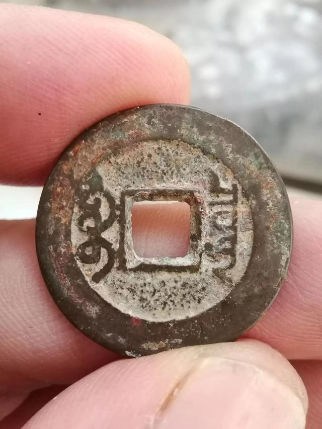 閑魚(yú)平臺(tái)收多少手續(xù)費(fèi)合適（閑魚(yú)平臺(tái)收多少手續(xù)費(fèi)合法）