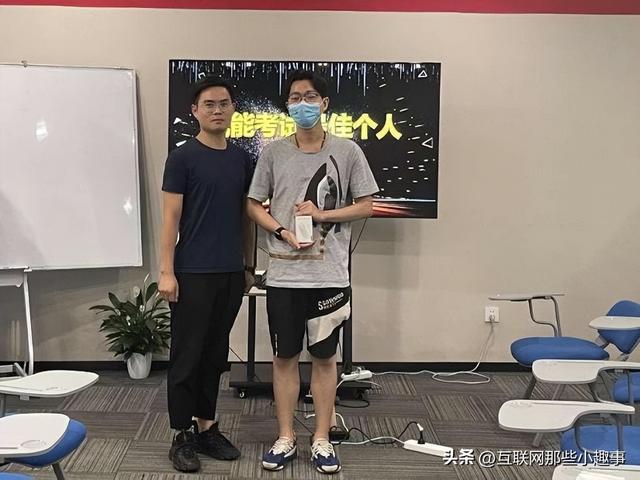 重慶百度開(kāi)戶電話（百度開(kāi)戶需要多少錢）