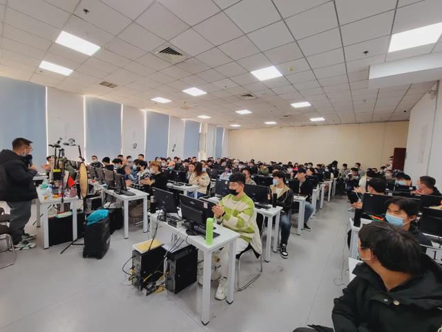 北京新媒體培訓機構(gòu)排名，教培機構(gòu)新媒體運營？