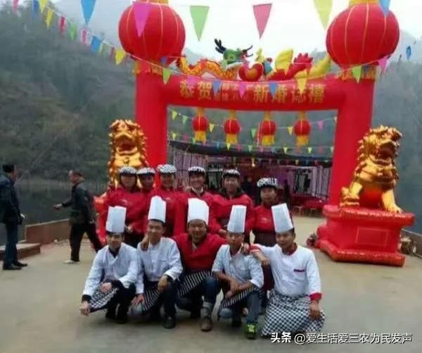 在農(nóng)村鄉(xiāng)鎮(zhèn)做什么能賺到錢呢（農(nóng)村鄉(xiāng)鎮(zhèn)干什么能賺錢）