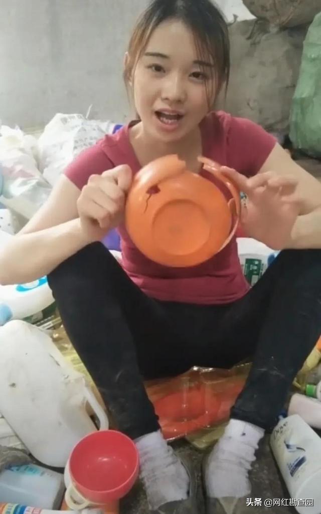 適合女人做的暴利行業(yè)且網(wǎng)上沖擊小的，女生最暴利的行業(yè)？