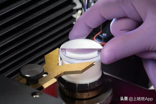 學(xué)歷不高的女生做什么工作賺錢，學(xué)歷低掙錢多的工作有哪些？