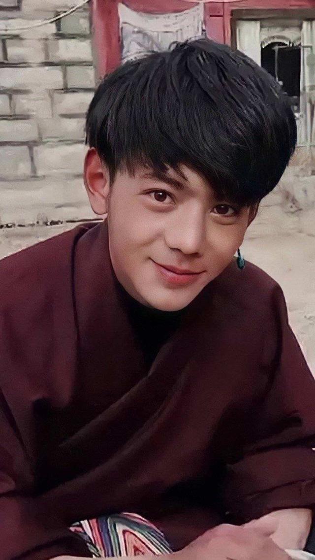 哪些男明星睡粉，睡了粉絲的男明星？