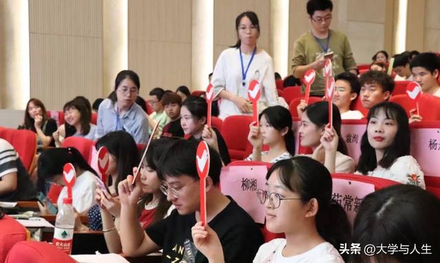 電商專業(yè)畢業(yè)后好就業(yè)嗎，電商專業(yè)的就業(yè)？