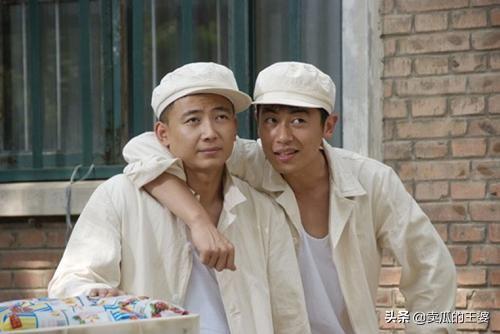 正陽(yáng)門(mén)下中的濤子是誰(shuí)演的（正陽(yáng)門(mén)下里的濤子最后和誰(shuí)在一起了）