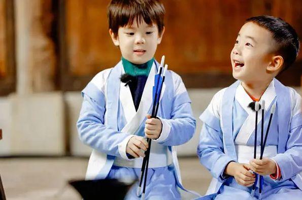 暖男幽默句子，小暖男的朋友圈句子大全？