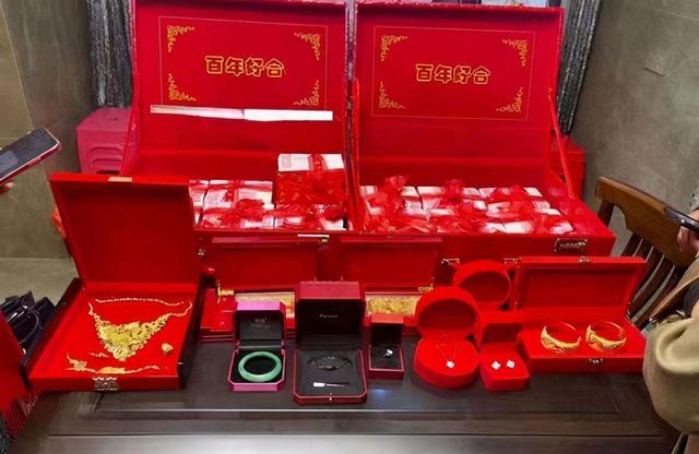 好朋友訂婚朋友圈文案，官宣訂婚朋友圈文案？