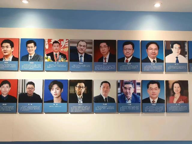 肖戰(zhàn)的應援色和粉絲名都是什么，肖戰(zhàn)應援色,應援口號,粉絲名？