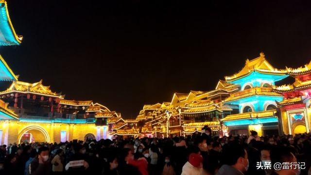 重慶網(wǎng)紅打卡景點(diǎn)抖音夜景，2020西安抖音網(wǎng)紅景點(diǎn)？