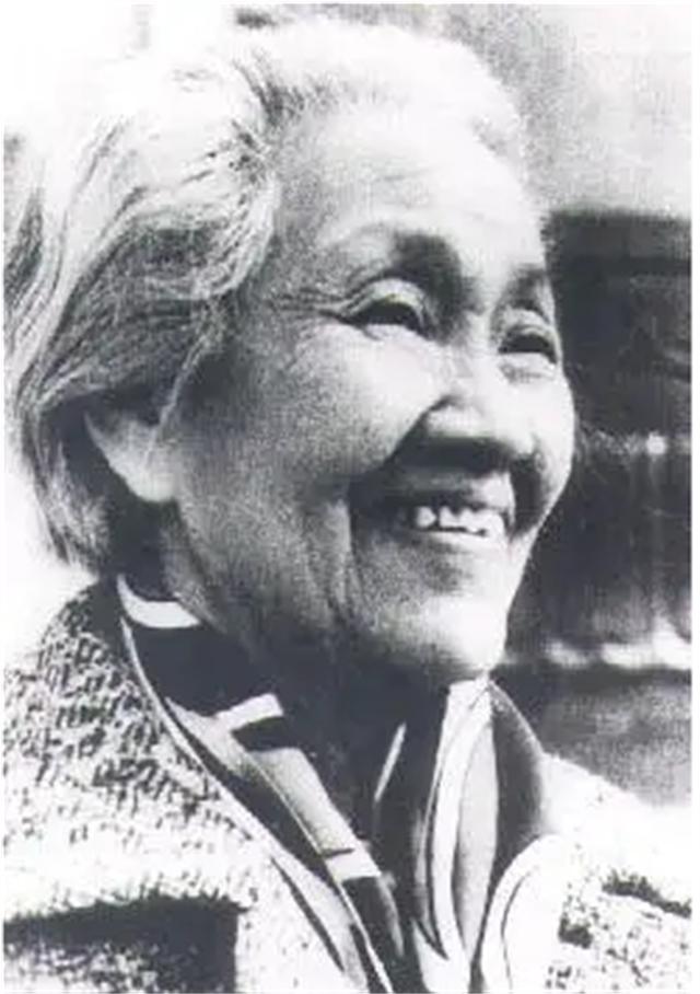 袁婆搞笑視頻合集（袁婆搞笑視頻蹭飯）