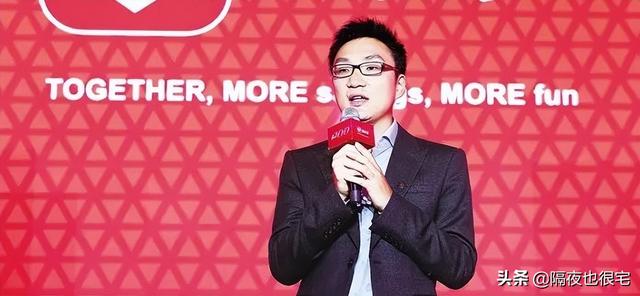 拼多多客服怎么申請(qǐng)?jiān)诩夷茏鰡幔ㄆ炊喽嘣诩铱头趺磻?yīng)聘）