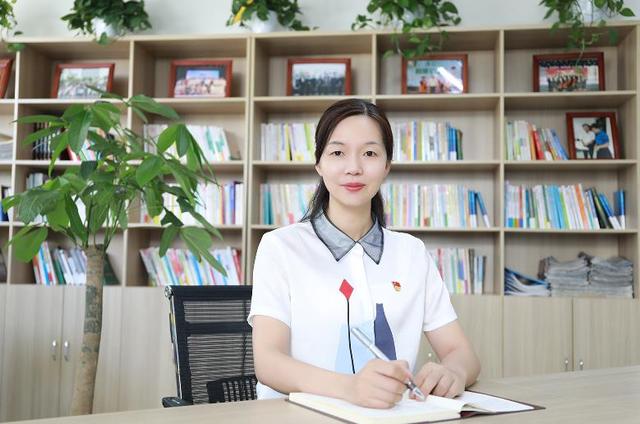 假期的小尾巴朋友圈怎么發(fā)，抓住假期的小尾巴的說(shuō)說(shuō)？