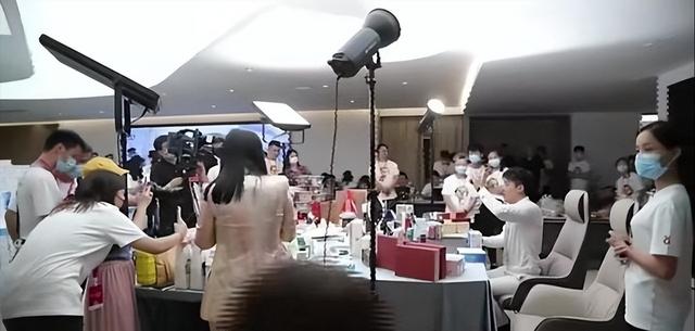 快手網(wǎng)紅排名前十，山東快手網(wǎng)紅排名前十？