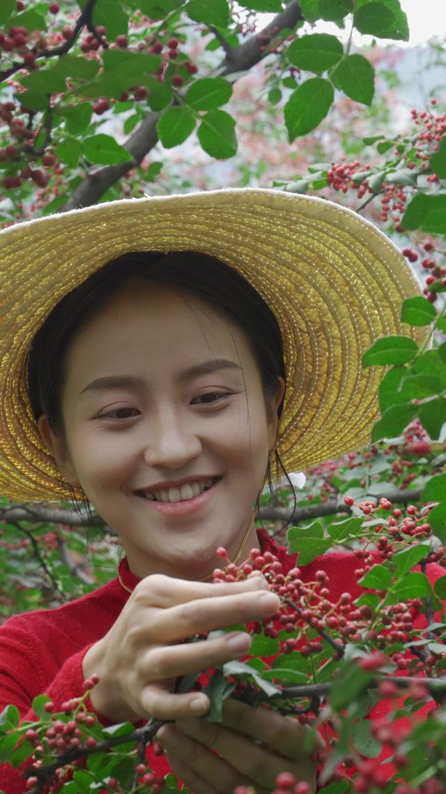 抖音圖片怎么提取圖片，抖音圖片怎么提取圖片無(wú)水??？