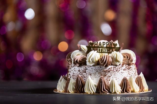 自己四十歲生日感慨發(fā)朋友圈，自己四十歲生日感慨發(fā)朋友圈的句子？