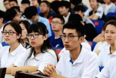 什么職業(yè)最賺錢 適合男生的專業(yè)有哪些（什么專業(yè)最賺錢_男生）