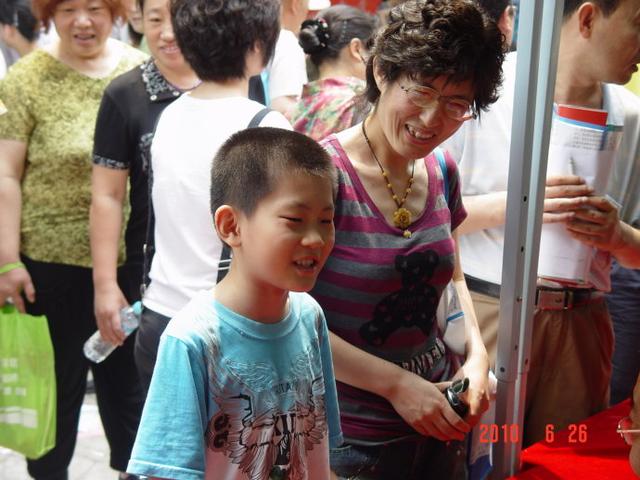 蘇劉溢現(xiàn)在在哪里工作（蘇劉溢百度百科）
