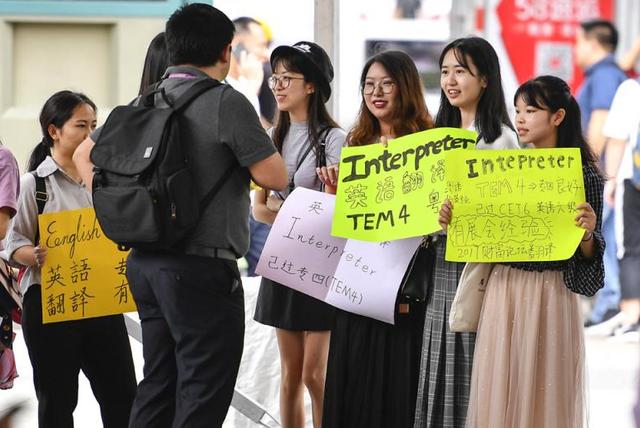 大學(xué)兼職網(wǎng)頁(yè)，大學(xué)兼職網(wǎng)官網(wǎng)？