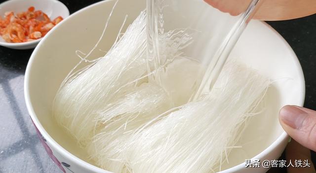 綠豆粉絲減肥期間可以吃嗎，綠豆粉絲吃多了會(huì)胖嗎？