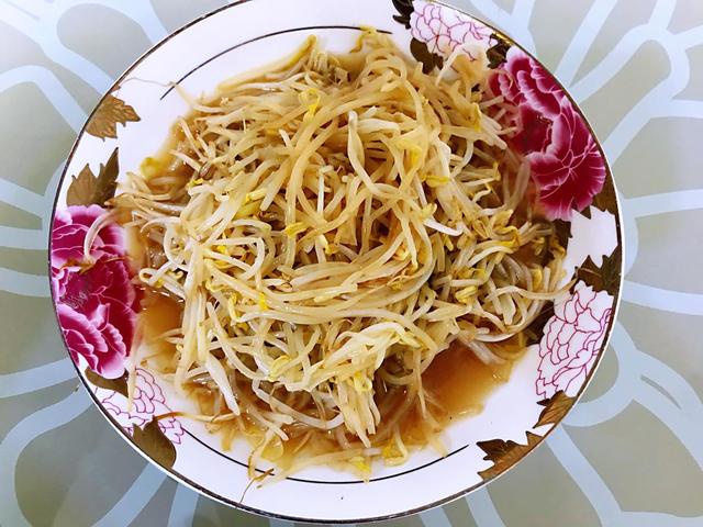 忙到這個點才吃晚飯的朋友圈說說搞笑，忙到這個點才吃晚飯的朋友圈說說怎么發(fā)？