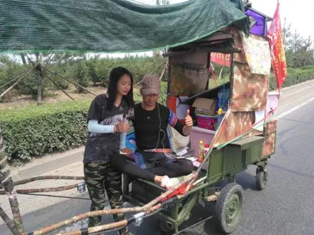 徒步西藏直播靠什么掙錢的呢（徒步西藏直播靠什么掙錢的呀）