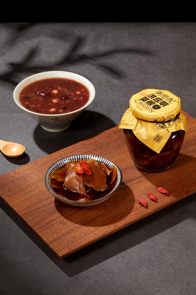 陰陽專營店免費(fèi)閱讀，陰陽網(wǎng)店筆趣閣？