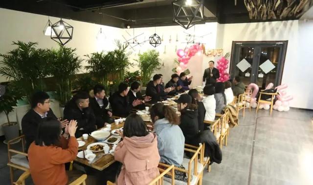 真正不收費(fèi)的相親交友平臺有哪些呢（真正不收費(fèi)的相親交友平臺有哪些套路）