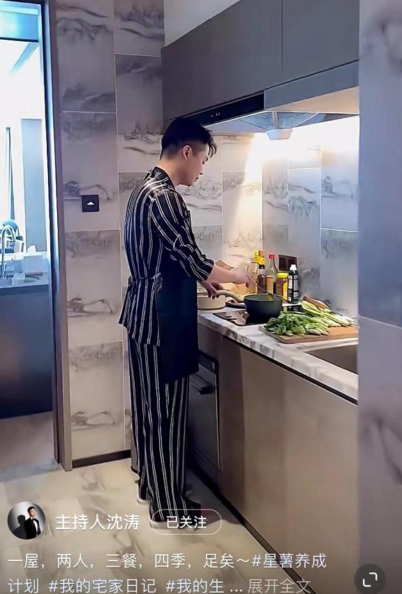 曉莉和沈濤的結(jié)婚照片（沈濤和曉莉是什么關(guān)系）
