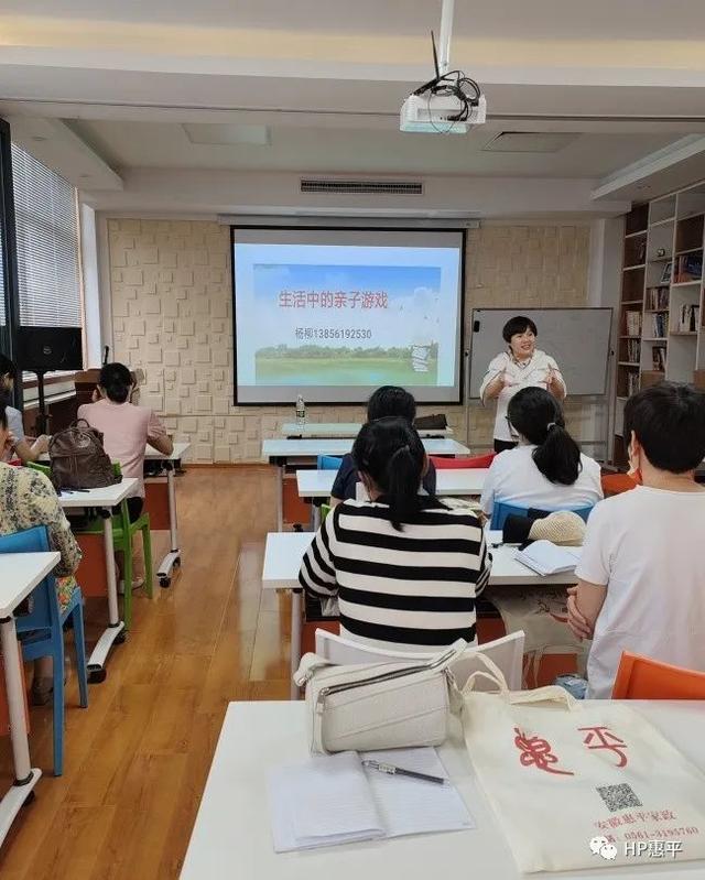 正規(guī)家政培訓(xùn)多少錢一個月界首市正規(guī)家政有多少（正規(guī)家政培訓(xùn)多少錢一個月學(xué)費(fèi)）