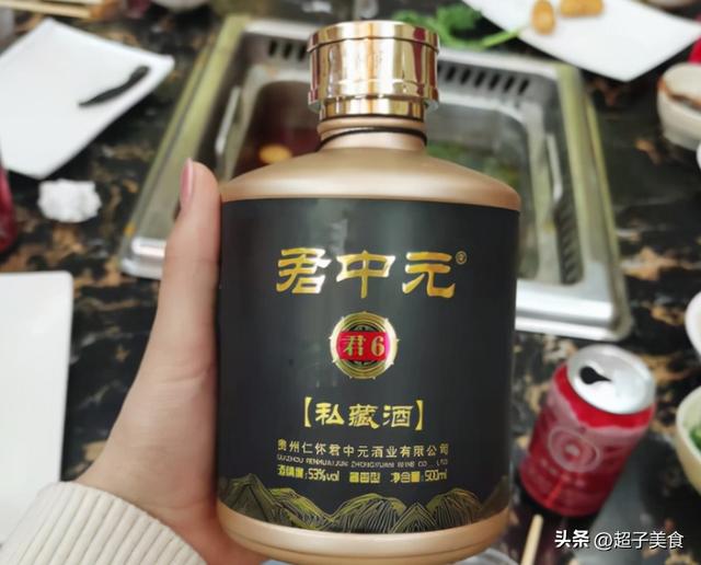 喝酒后適合發(fā)朋友圈的圖片，適合發(fā)朋友圈的喝酒圖片_簡短？