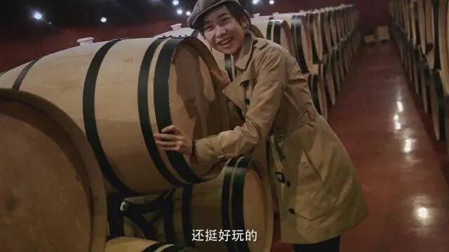 女人開什么直播最賺錢呢知乎（女人開什么直播最賺錢呢呢）