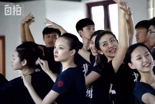 李倩妮（李倩妮現(xiàn)照）