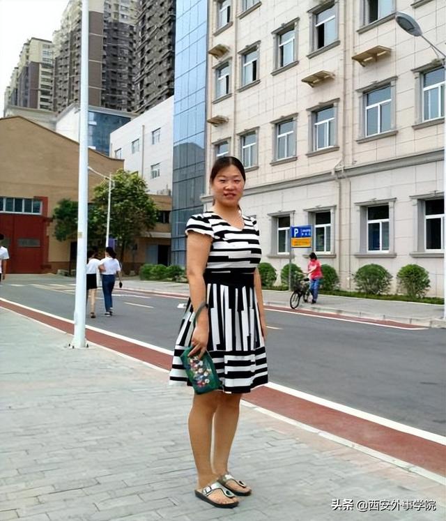 +x網(wǎng)店運(yùn)營推廣證書難考嗎（1+x網(wǎng)店運(yùn)營推廣證書初級）"