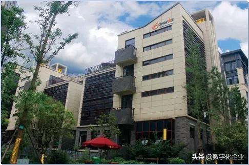 北京克羅尼裝修怎么樣（意羅尼裝修公司怎么樣）