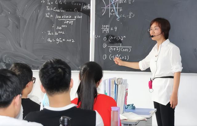 當(dāng)老師可以做什么副業(yè)呢，當(dāng)老師不可以有副業(yè)嗎？