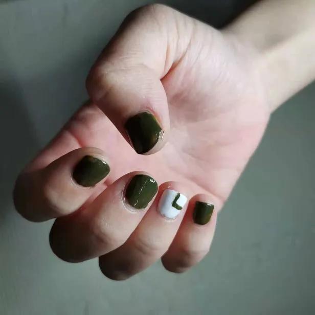 海底撈兼職工資多少錢一個(gè)月，海底撈兼職一個(gè)月？