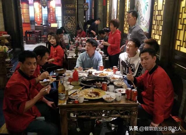 抖音探店達(dá)人賺錢(qián)嗎（快手開(kāi)店賺錢(qián)）