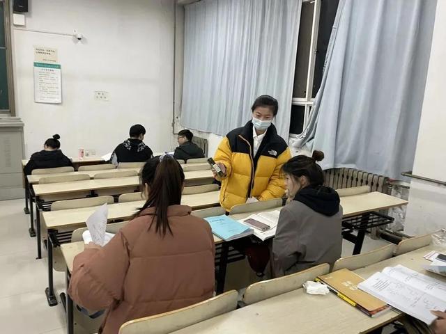 創(chuàng)新創(chuàng)業(yè)大賽ppt優(yōu)秀作品，創(chuàng)新創(chuàng)業(yè)大賽優(yōu)秀作品ppt范例