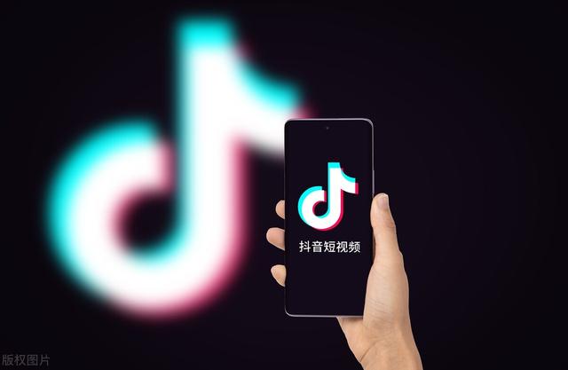 抖音怎么買流量上熱門，抖音怎么買流量上熱門劃算？