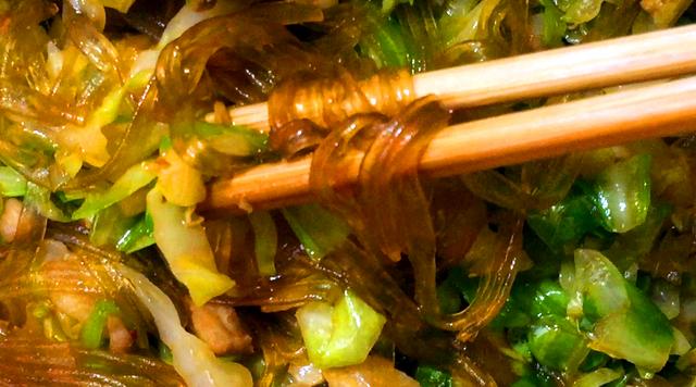 涼拌包菜粉絲的正宗做法，涼拌包菜粉絲的正宗做法竅門？