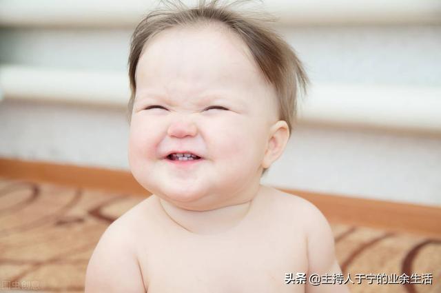 抖音寶寶滿月祝福語（孩子滿月媽媽微信句子抖音）