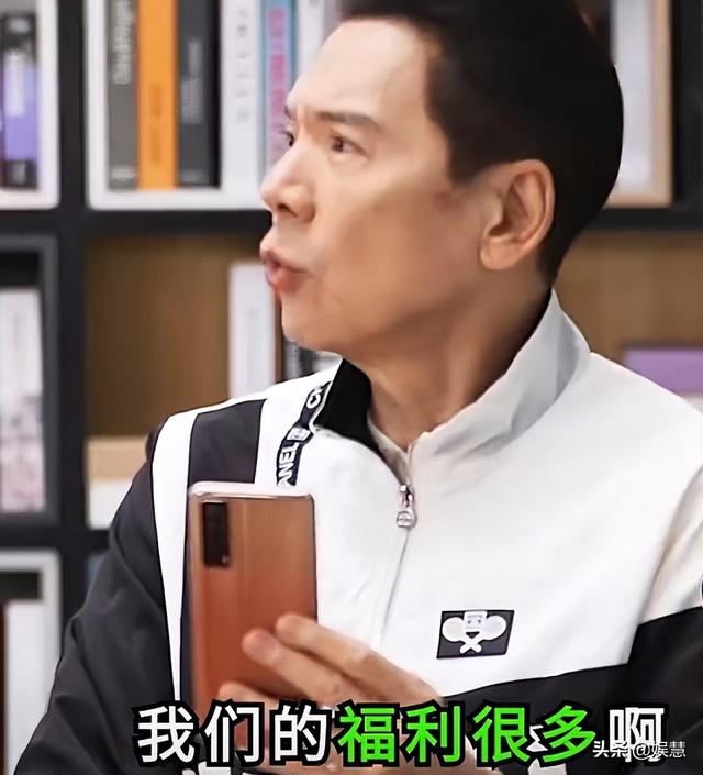 上線就送200元紅包的傳奇真的假的，上線就領(lǐng)200元紅包傳奇是真的嗎？