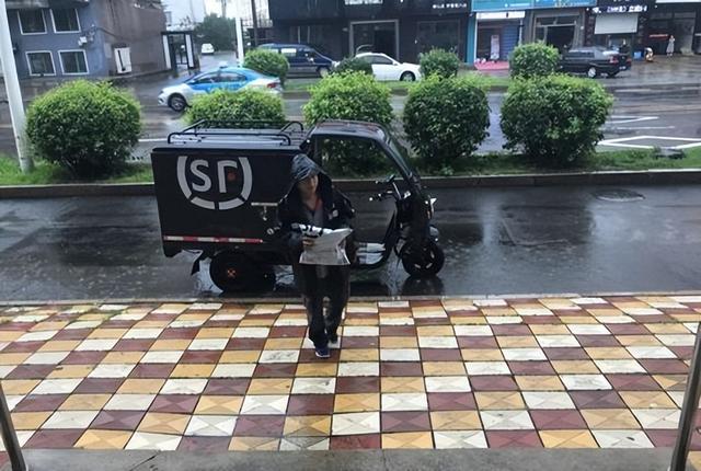 順豐同城騎手是兼職嗎（上海順豐騎士兼職是怎么樣的）
