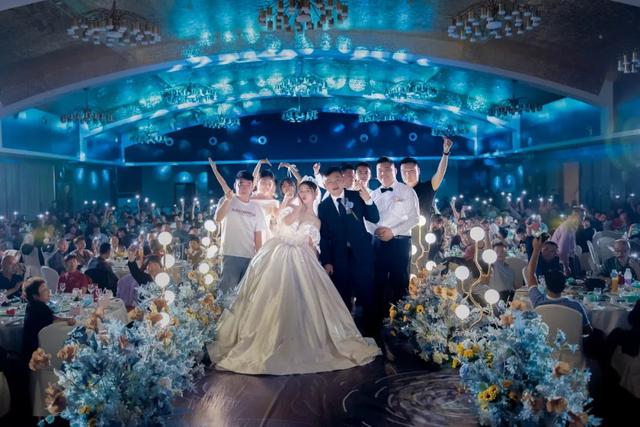 閨蜜結(jié)婚祝福語簡短暖心，閨蜜文案短句干凈治愈？