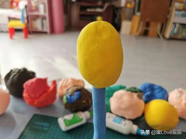 00種簡(jiǎn)單粘土造型視頻（100種簡(jiǎn)單粘土造型食品）"