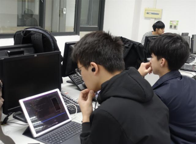 男生學(xué)什么技術(shù)工資高，男生學(xué)什么技術(shù)比較賺錢？