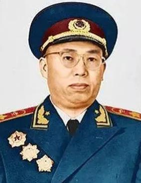 中國偉人排名榜前十名（中國偉人榜前100名）