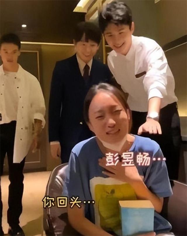 0萬粉絲的網(wǎng)紅收入有多少，十幾萬粉絲的網(wǎng)紅收入？"