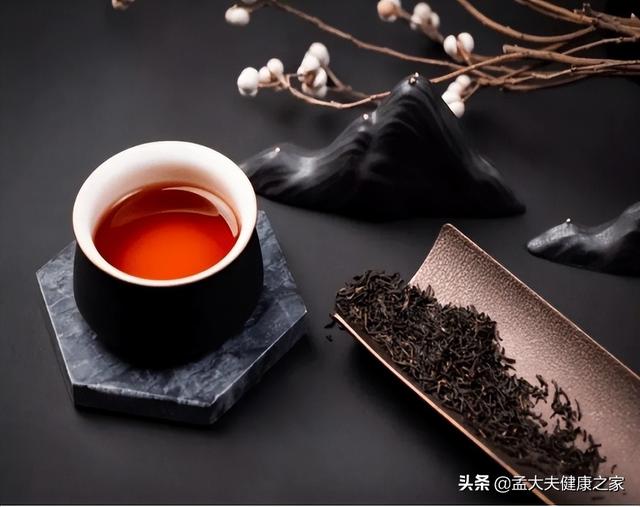 喝茶的禁忌 喝茶七大禁忌，喝茶的正確方法和技巧與禁忌？